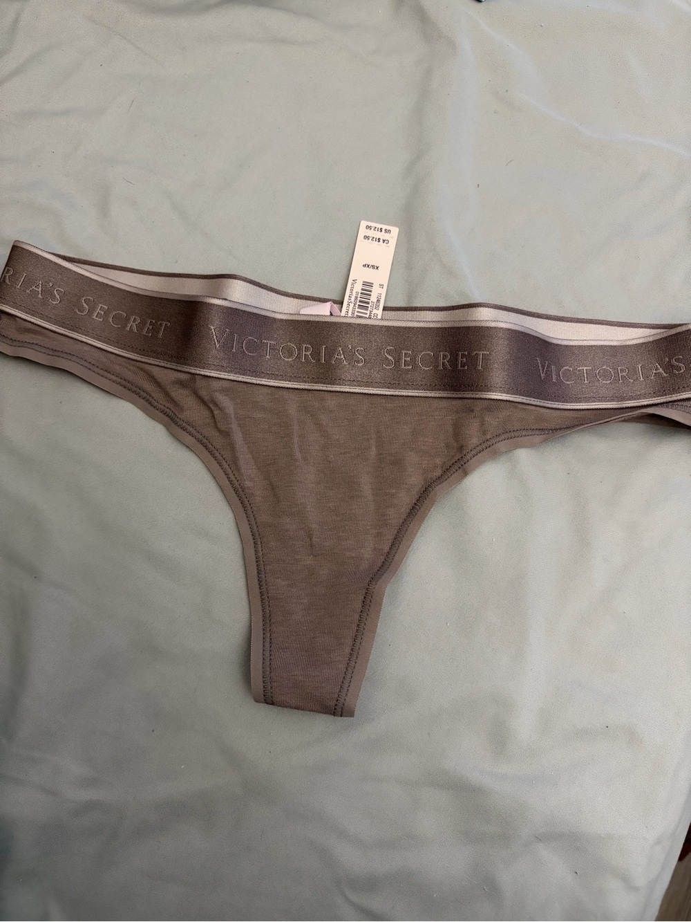 Victoria’s secret Thong NWT